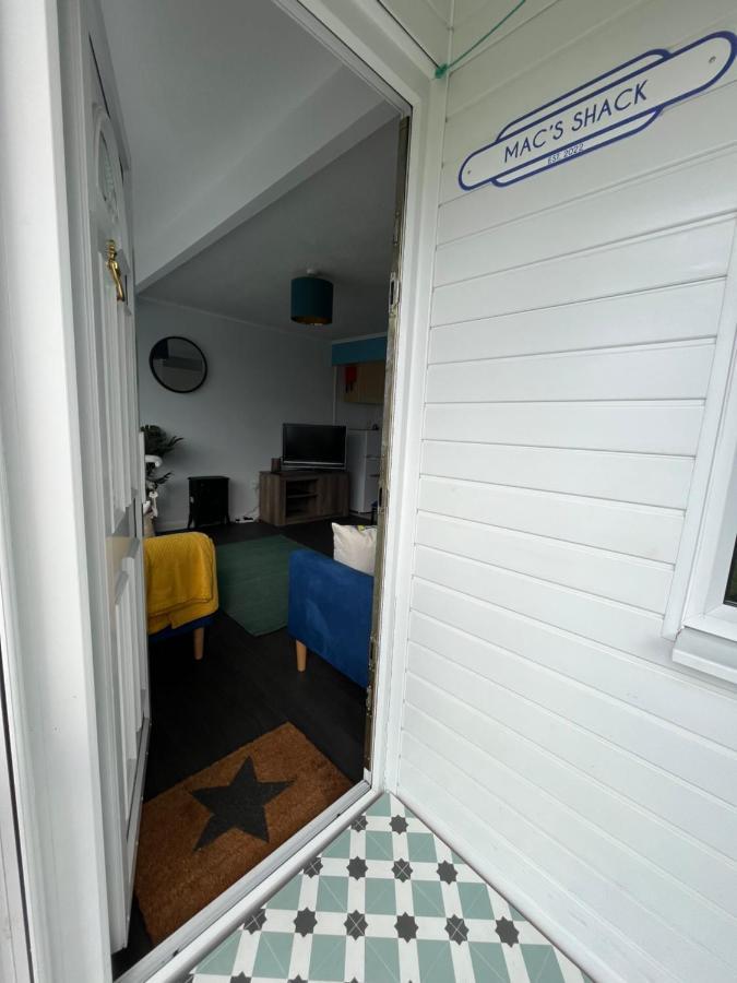 Macs Shack, California Sands, Scratby - Two Bed Chalet, Sleeps 5, Pet Friendly, Free Pool Passes Plus Linen And Towels Included Горад Грэйт Ярмут Екстериор снимка