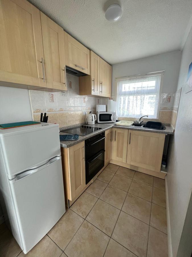 Macs Shack, California Sands, Scratby - Two Bed Chalet, Sleeps 5, Pet Friendly, Free Pool Passes Plus Linen And Towels Included Горад Грэйт Ярмут Екстериор снимка